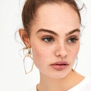 ZARA New Crystal Earrings... LAST ONE!!!
